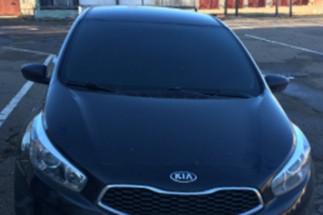 Водитель 5 раз перепродал чужую машину и вместе с 2 миллионами оставил её себе