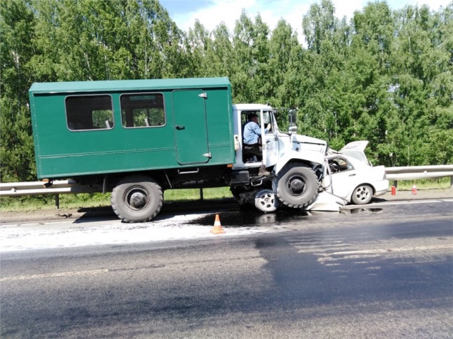 62-летнего водителя из Красноярского края отдают под суд за гибель в ДТП 4 человек. Названы новые подробности трагедии