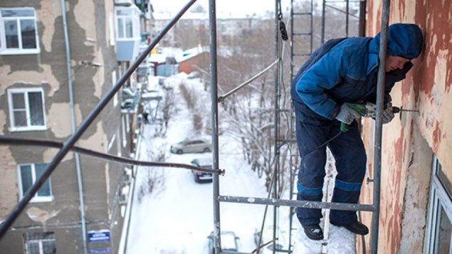 «Заставить деньги работать»: спикер Законодательного Собрания одобрил единый «котел» для взносов на капремонт