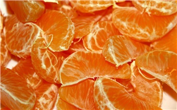 Слухи о гибели детей из-за «зараженных» мандаринов добрались до Красноярска