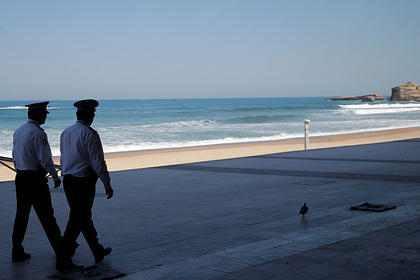 Море выбросило на берег почти тонну отличного кокаина