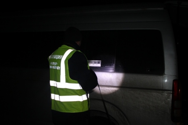 «Тойота» врезалась в грузовик на вечерней трассе. Погибли двое