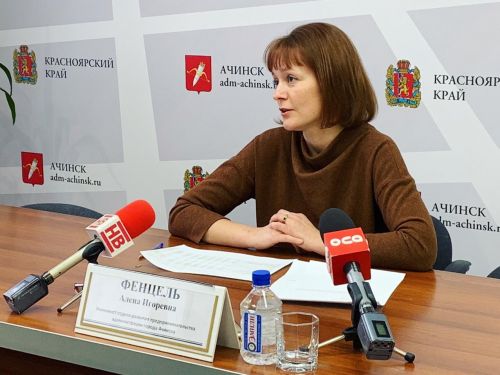 Новогодняя продуктовая корзина - 2019 в Ачинске подорожала на 1% по сравнению с 2018 годом