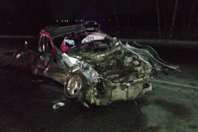 Женщина-водитель погибла в жутком массовом ДТП с грузовиками на трассе