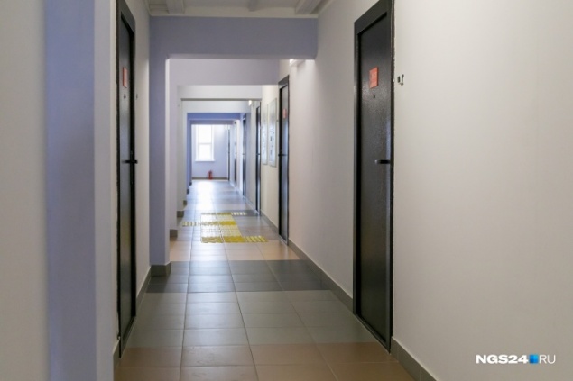 Первокурсника СФУ нашли повешенным в общежитии