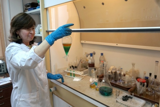 Красноярские ученые нашли новый реагент для быстрой добычи серебра