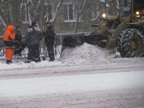 Градоначальник проверил городские дороги и поставил «неуд» работе дорожников