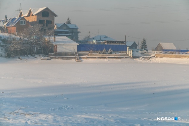 Владелец банного комплекса на плотине: «Да, незаконно, но людям отдыхать негде»