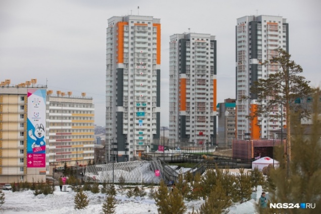 Досмотр студентов охранниками в корпусе СФУ признан незаконным