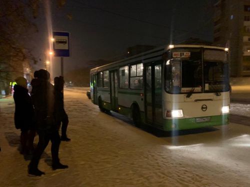 Во время новогодних праздников в Ачинске будет работать горячая линия «Сообщи, если пассажирский автобус пришел не вовремя»