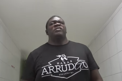 Проигравший Емельяненко 160-килограммовый бразилец захотел реванша