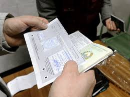 Жительница Красноярского края за деньги прописывала незнакомцев у себя в квартире. Может сесть в тюрьму