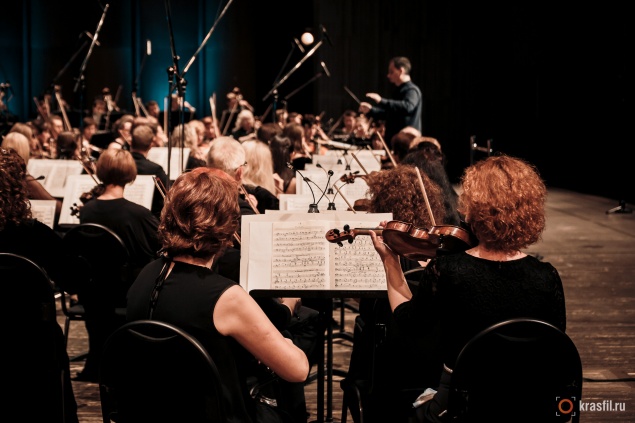 Красноярский симфонический оркестр перенес концерты в США из-за проблем с оформлением виз