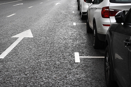 Тысячи москвичей остались без бесплатной парковки