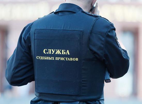 Красноярец не оплатил штрафы за отказ от медосвидетельствования и за это поработал в зоопарке