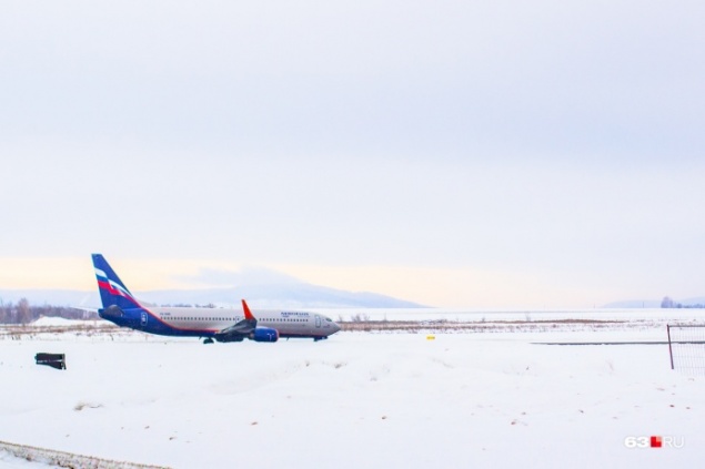 Спецслужбы ищут бомбу: самолет Хабаровск — Москва успешно приземлился