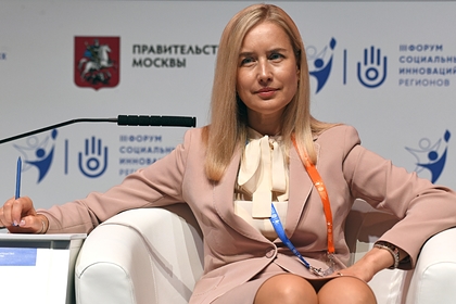 Замглавы Минздрава освободили от должности