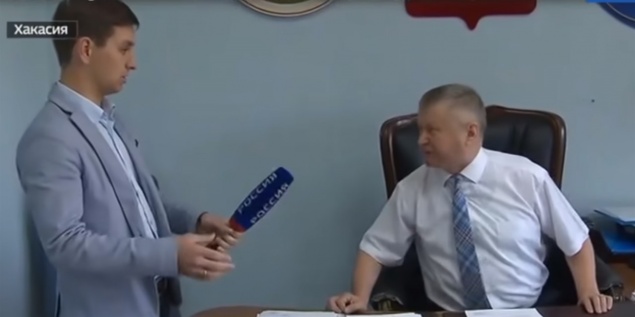 В Хакасии вынесли приговор чиновнику, который напал на журналиста федерального канала