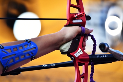 Путин разрешил россиянам охотиться с луком и стрелами