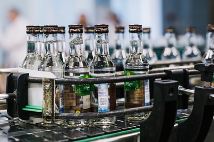 Названы самые активно потребляющие водку регионы России