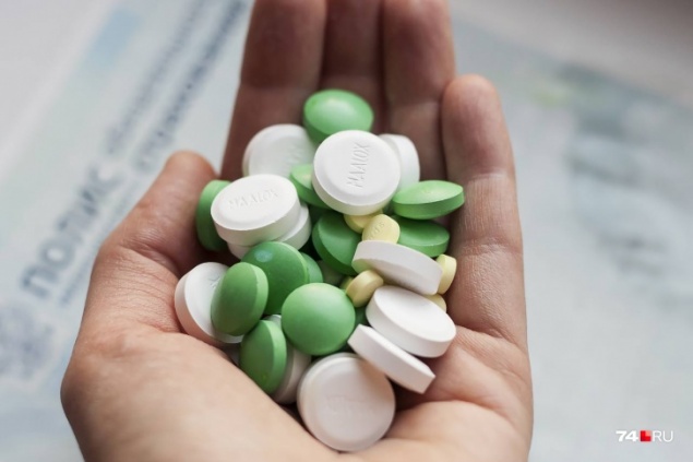 Водителей избавят от головной боли: запрещающие вождение препараты пометят знаком