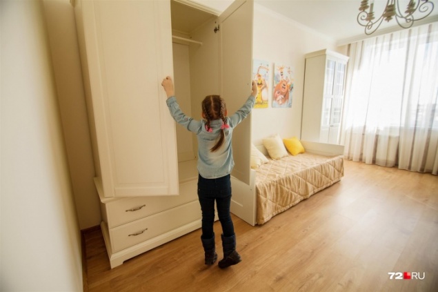 Дети-сироты получат жилищные сертификаты вместо квартир