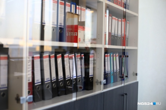 Работодателям рекомендовали закупить антисептики, проветривать и контролировать приход врачей к сотрудникам