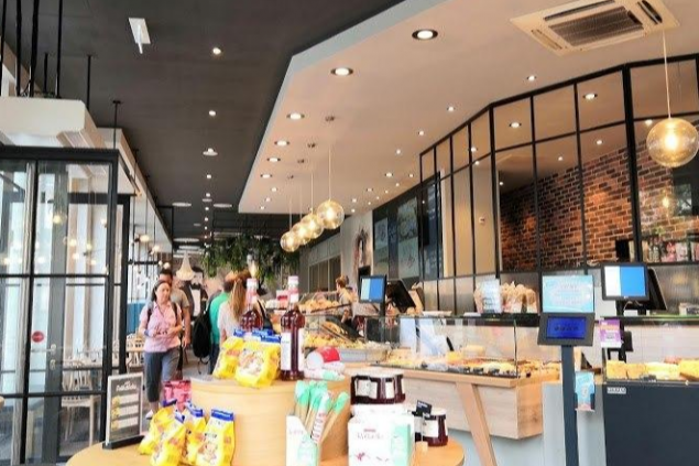 Краевое правительство рекомендовало фуд-кортам, спортзалам и кинотеатрам закрыться