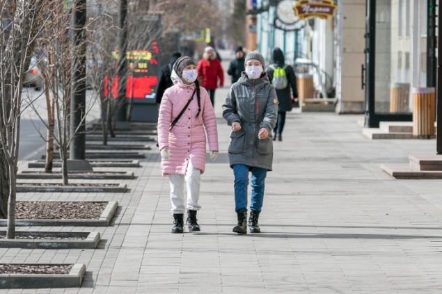 «Просто так ходить со справкой нельзя; участковые не принимают»: полиция ответила на вопросы красноярцев о жизни в режиме самоизоляции