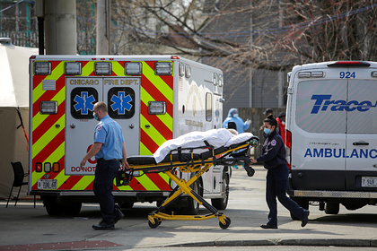 Число умерших за сутки от коронавируса в США побило рекорд