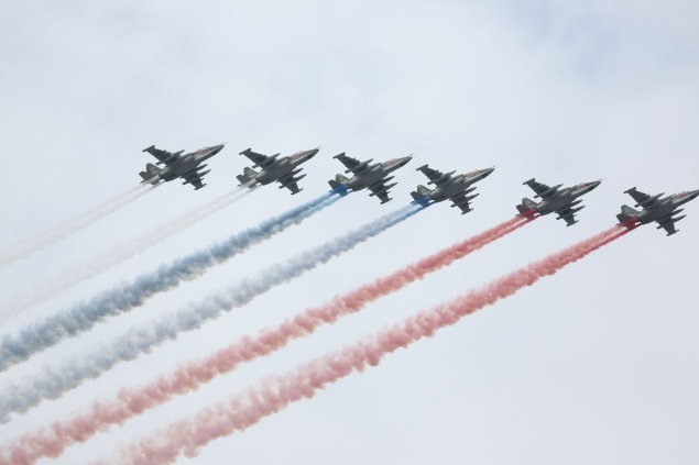 Над Кызылом и Новосибирском 9 мая пролетят вертолеты и самолеты. Над Красноярском ничего не полетит