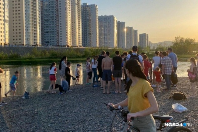 Потеря сознания и несколько дней реанимации: спасенную на Абаканской протоке девочку выписали из больницы