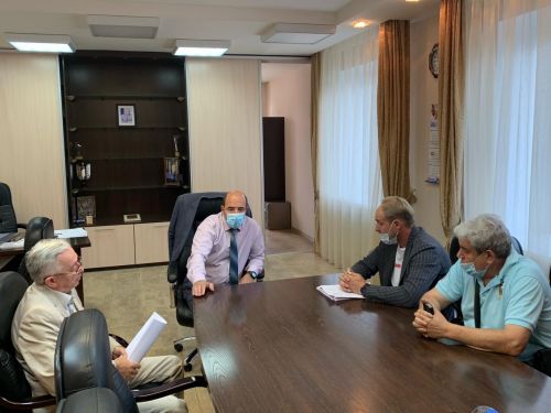 И.п главы города Пётр Хохлов провёл совещание по вопросам строительства сетей водоснабжения в районе «Зелёная горка»