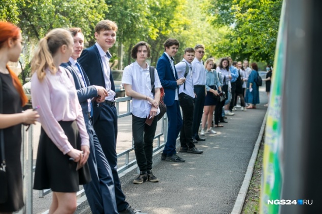 «Учителя станут ходить к детям»: как будут работать школы в Красноярске с 1 сентября