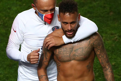 Неймар оказался под угрозой дисквалификации из-за обмена футболками