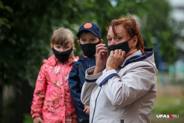 Лайфхак для избранных: кто может получить коронавирусные выплаты на ребенка дважды