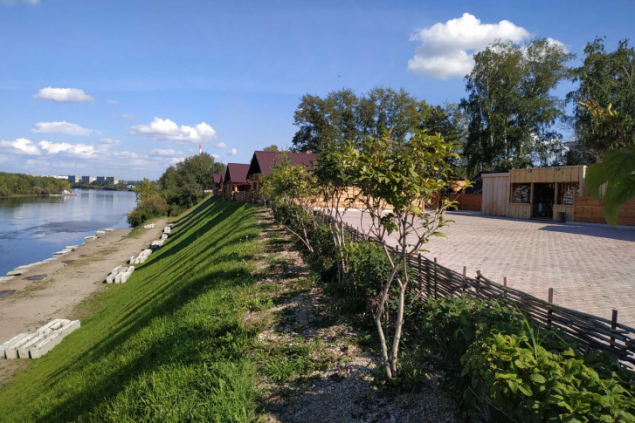 Элитные бани на берегу Енисея опечатали после череды скандалов