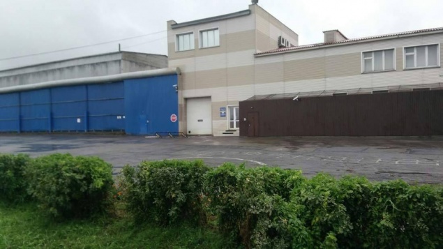 Замначальника красноярской колонии будут судить за получение взятки талонами на бензин