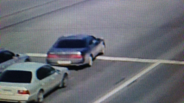 Красноярский стрелок перед задержанием успел повредить еще одну машину: полиция ищет ее владельца