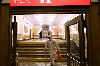 В России оценили вероятность повторного введения карантина из-за COVID-19