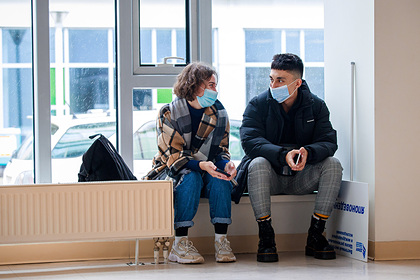 В Роспотребнадзоре опровергли начало второй волны коронавируса в России