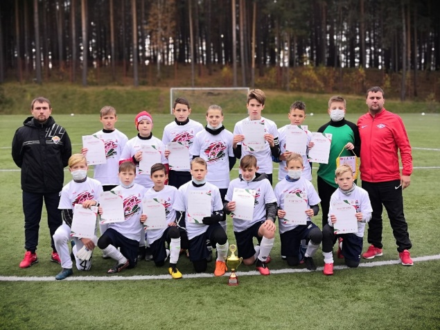 Ачинские футболисты стали бронзовыми призерами на соревнованиях регионального уровня