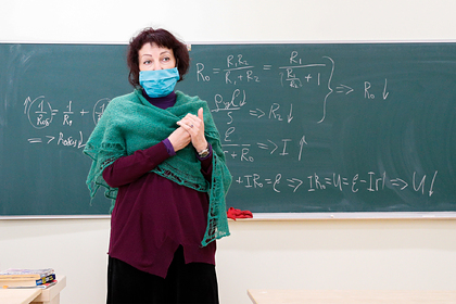 Московских старшеклассников переведут на дистанционное обучение