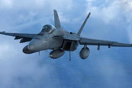 Американский истребитель разбился в пустыне