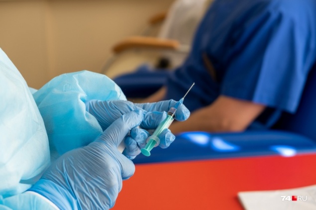 Прививающимся от коронавируса все-таки разрешили алкоголь