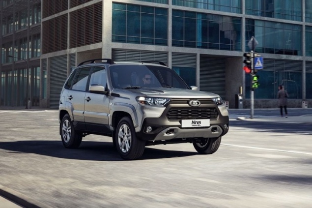 АВТОВАЗ начал выпуск «новой "Нивы"». Выясняем, чем она отличается от старой