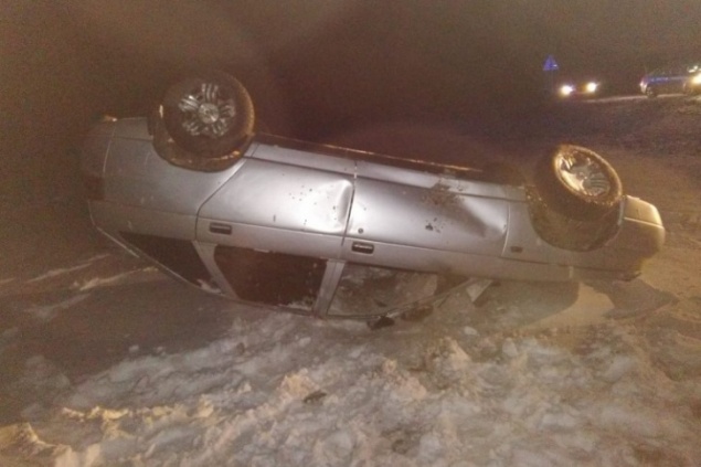 В Красноярском крае мать троих маленьких детей погибла в ДТП на трассе