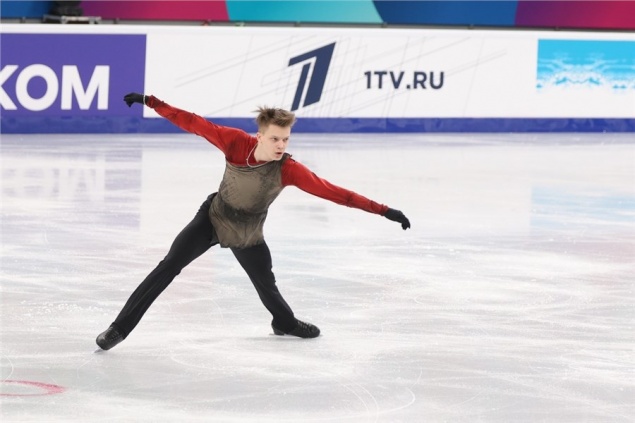 В Красноярске на первенстве России по фигурному катанию среди юниоров определились победители среди одиночников