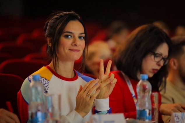 В Красноярск приедет известная чемпионка по легкой атлетике Елена Исинбаева