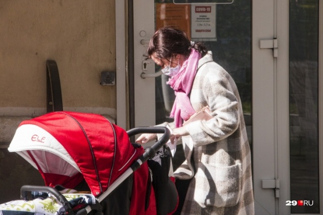 Путинское пособие перестали продлевать автоматически